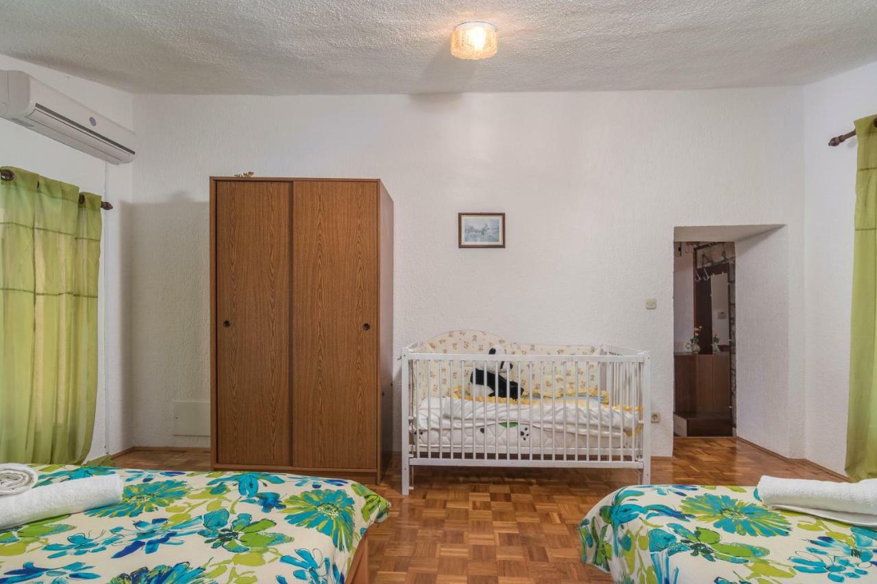 Apartmani Zikovic 포레치 외부 사진